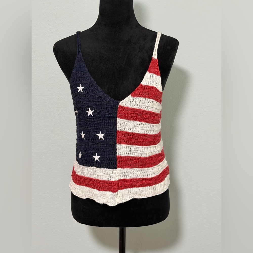 TAYLOR & SAGE American Flag Crochet Knit Embroidered Tank Top- M